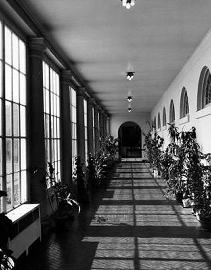 East Colonnade