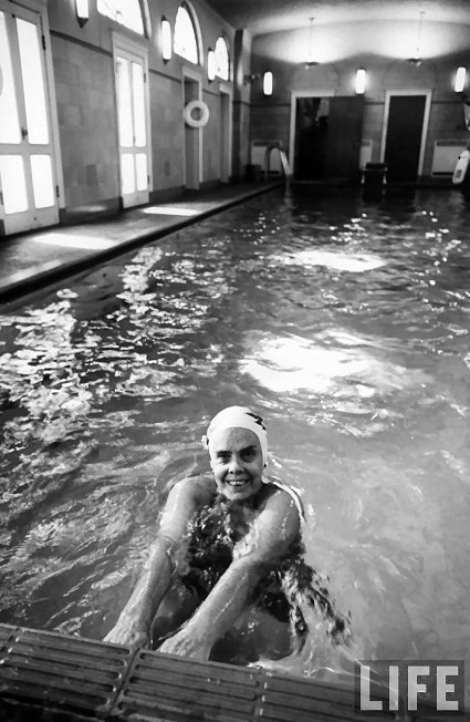 Press Briefing Room - pool